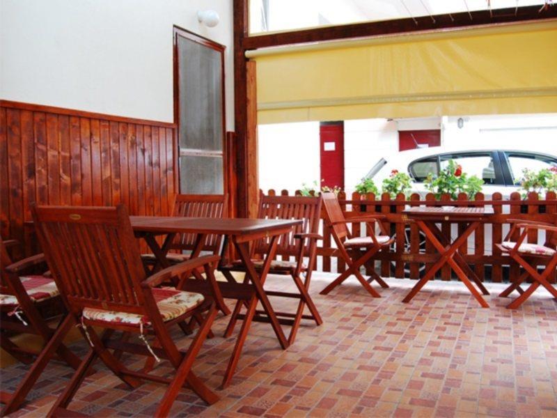 Voyager Bed & Breakfast Нови-Сад Экстерьер фото